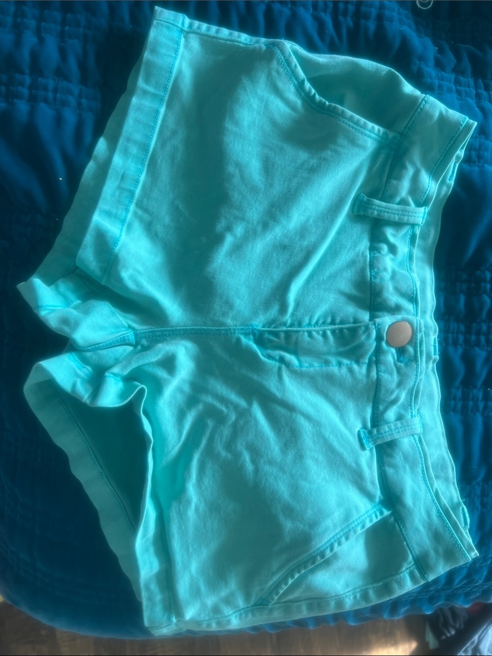 BKE Women's Aqua High-Waist Casual Shorts